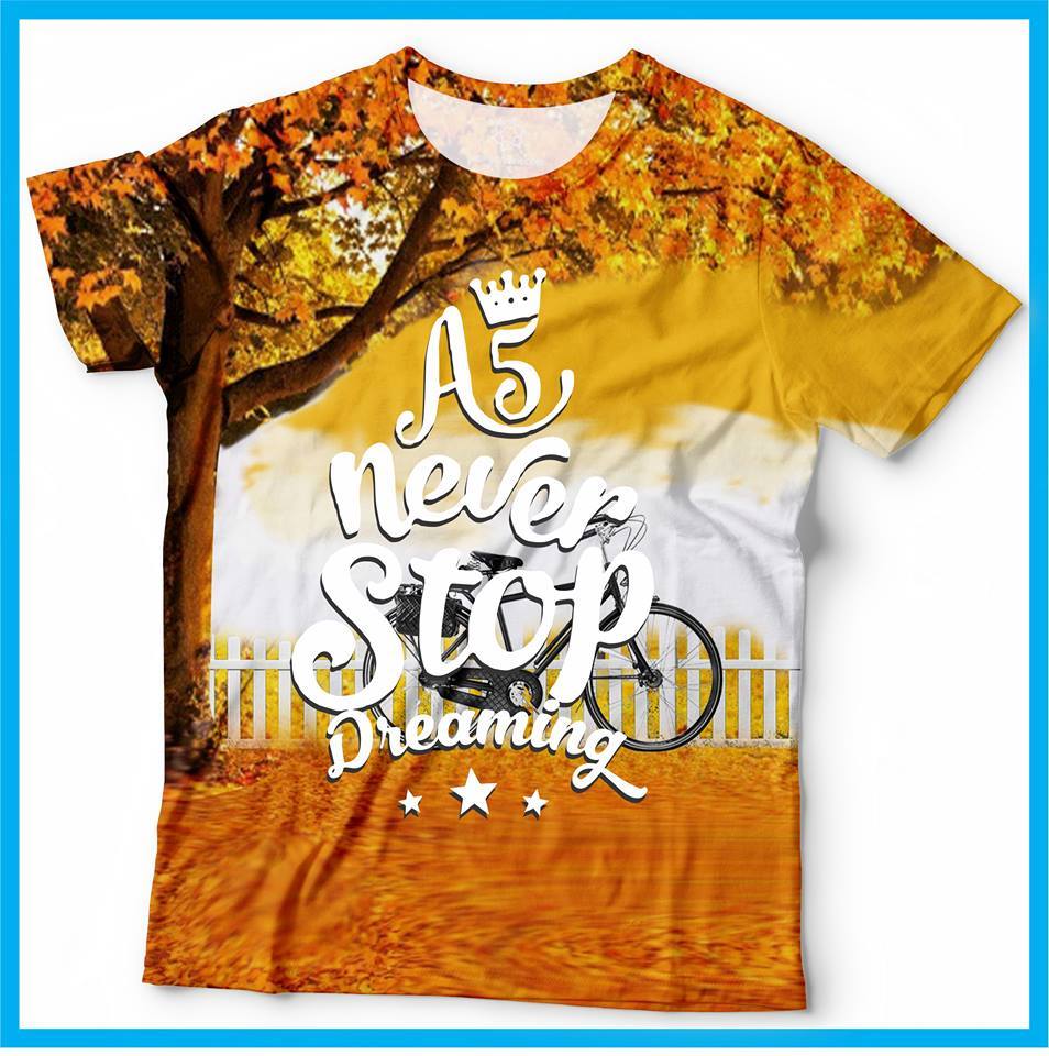 Áo lớp màu vàng là xu hướng thời trang đồng phục mới