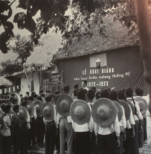 Đồng phục học sinh Việt Nam thời kỳ kháng chiến chống Mỹ
