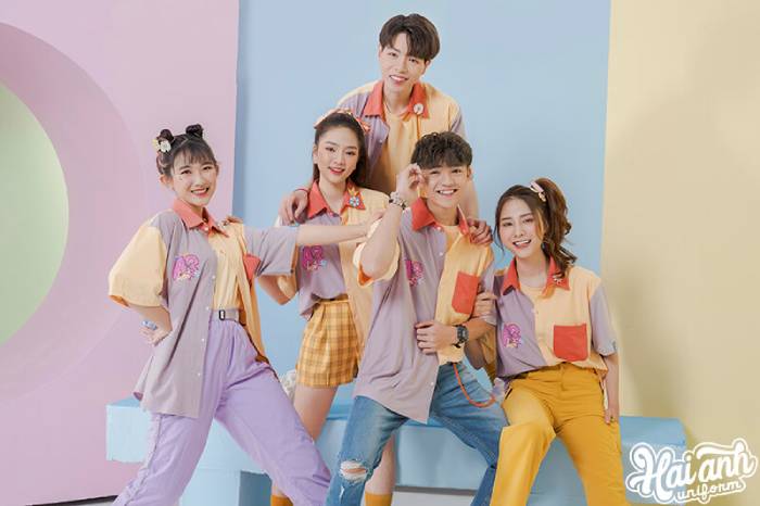 Mẫu áo lớp sơ mi phong cách Hàn Quốc trẻ trung